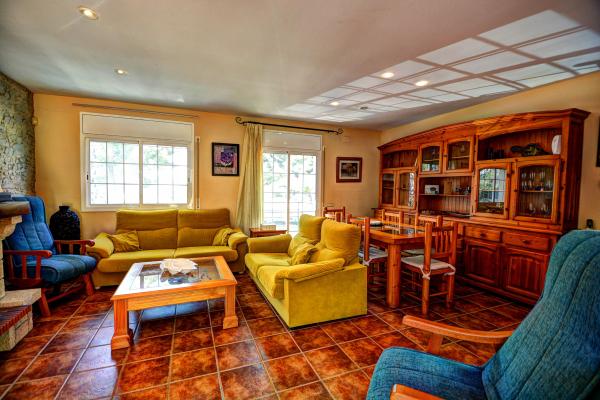#7277 - Dream House | Holiday Rentals | Hello Homes Sitges