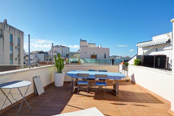 #72959 - Beachstyle Penthouse | Lloguer Turístic | Hello Homes Sitges