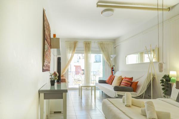 #72971 - Ferdinand Studio | Location de Vacances | Hello Homes Sitges