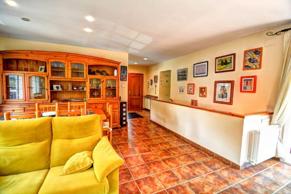 #7298 - Dream House | Holiday Rentals | Hello Homes Sitges