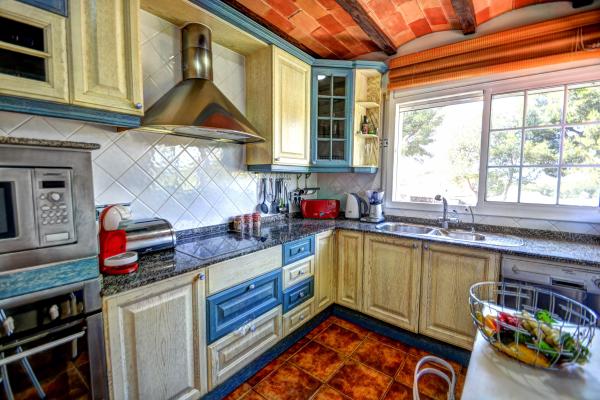 #7301 - Dream House | Holiday Rentals | Hello Homes Sitges