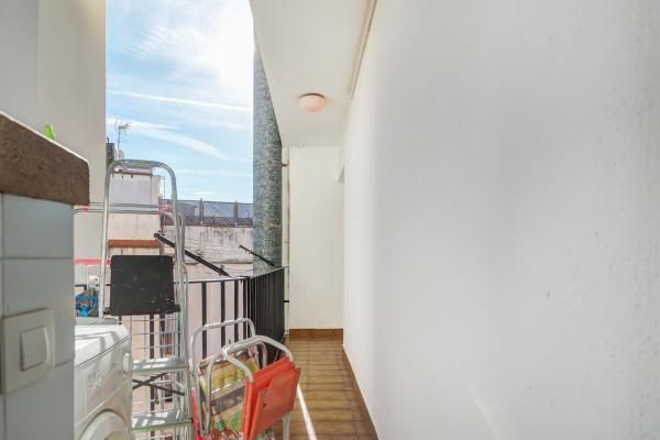 #73015 - Amazing Terrace in the Center | Holiday Rentals | Hello Homes Sitges