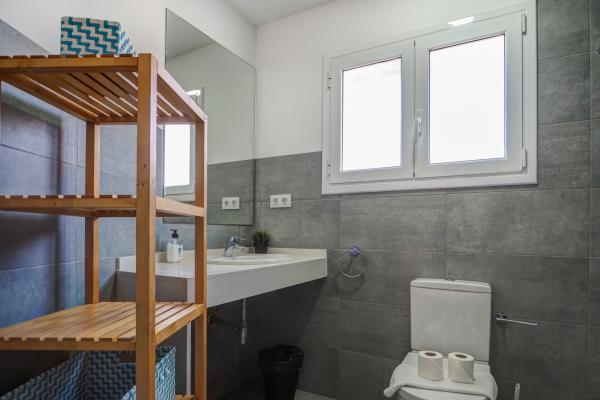 #73031 - Amazing Terrace in the Center | Holiday Rentals | Hello Homes Sitges