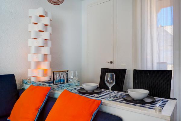 #73306 - Las Terracitas Apartment | Holiday Rentals | Hello Homes Sitges