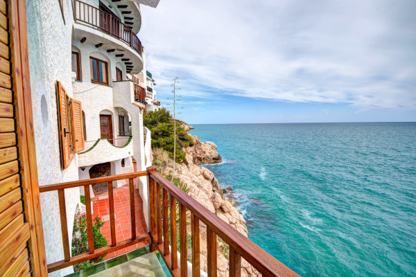 #7383 - The Magic Sea Front | Location de Vacances | Hello Homes Sitges