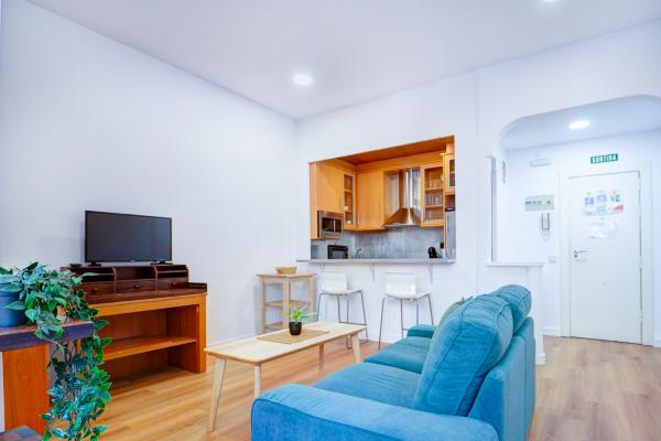 #74247 - La Cubana Apartment | Holiday Rentals | Hello Homes Sitges