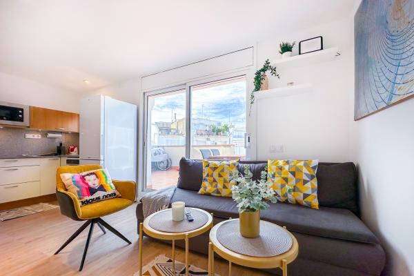 #74593 - Sunny Terrace | Сезонная аренда | Hello Homes Sitges