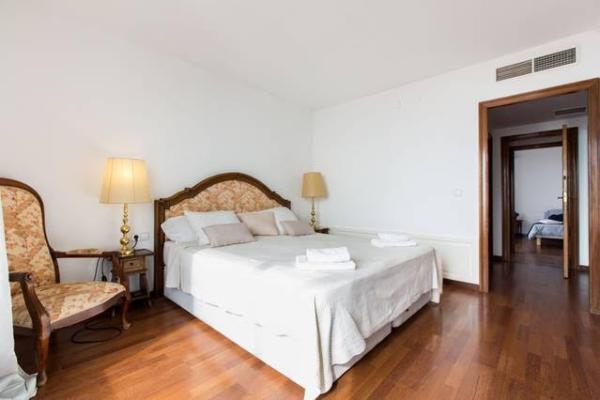 #7461 - AMAZING DUPLEX AIGUADOLC | Ferieudlejning | Hello Homes Sitges
