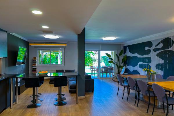 #75293 - Villa Rocamar | Location de Vacances | Hello Homes Sitges