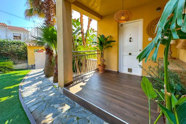 #75297 - Villa Rocamar | Location de Vacances | Hello Homes Sitges