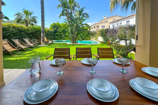 #75310 - Villa Rocamar | Location de Vacances | Hello Homes Sitges