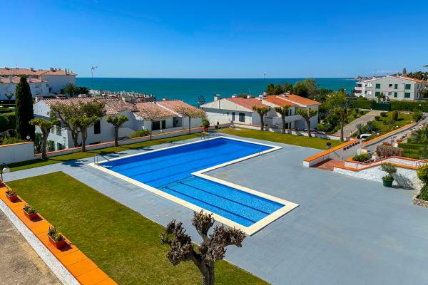 #75418 - The Blue Island Loft | Ενοικίαση Εξοχικής Κατοικίας | Hello Homes Sitges