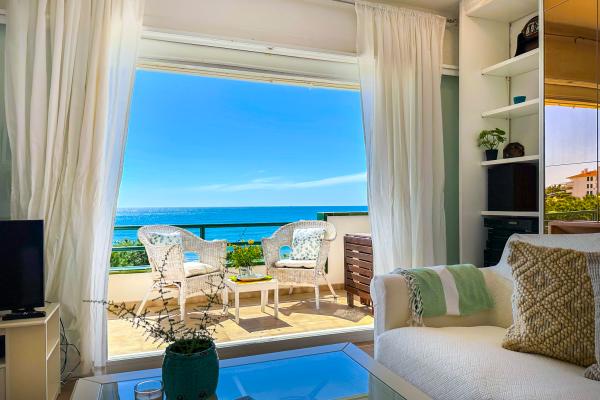 #75525 - Calypso Apartment | Holiday Rentals | Hello Homes Sitges