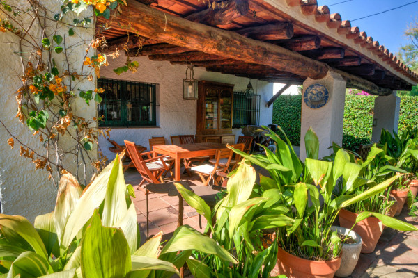 #7630 - Rustic Vinyet | Holiday Rentals | Hello Homes Sitges