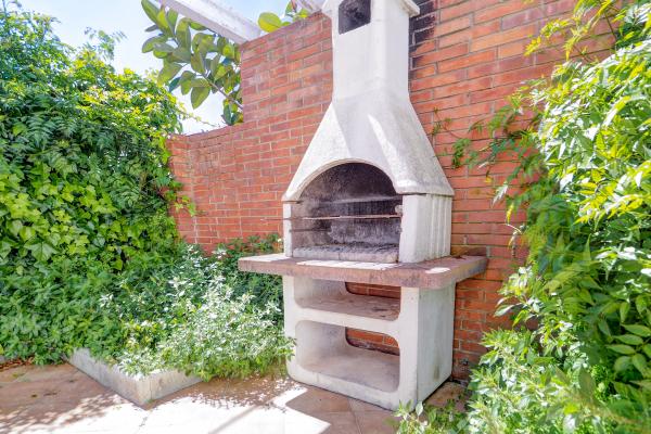 #76482 - Vinyet Serenity | Holiday Rentals | Hello Homes Sitges