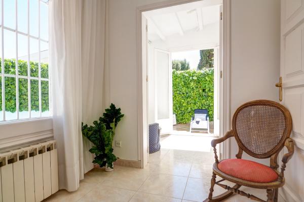 #76497 - Vinyet Serenity | Holiday Rentals | Hello Homes Sitges