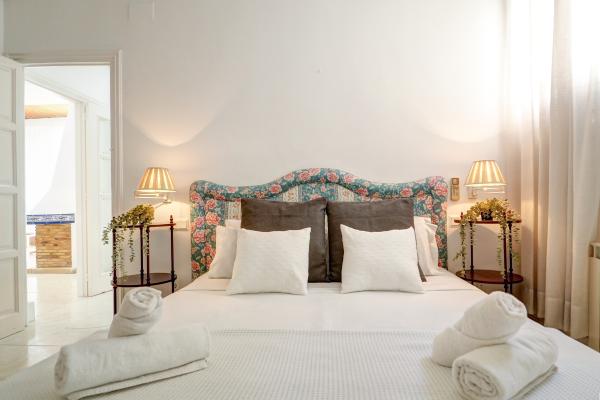 #76505 - Vinyet Serenity | Holiday Rentals | Hello Homes Sitges