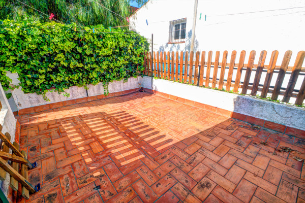 #7651 - Rustic Vinyet | Holiday Rentals | Hello Homes Sitges