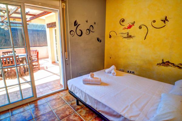 #7672 - Dream House | Holiday Rentals | Hello Homes Sitges
