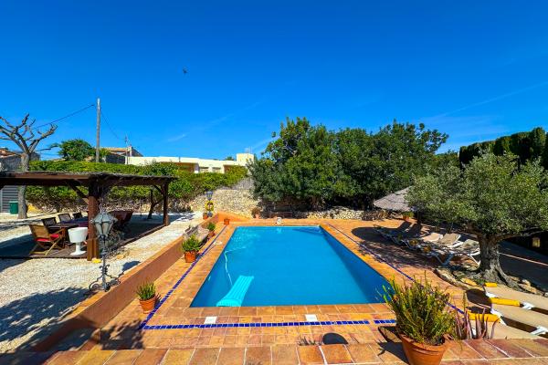 #77300 - Masia Palou Alt | Lloguer Turístic | Hello Homes Sitges