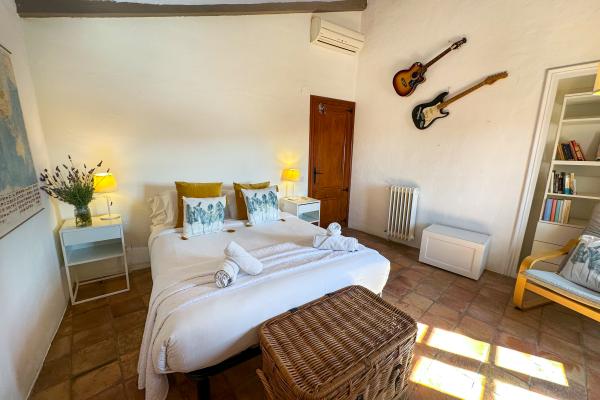 #77336 - Masia Palou Alt | Lloguer Turístic | Hello Homes Sitges