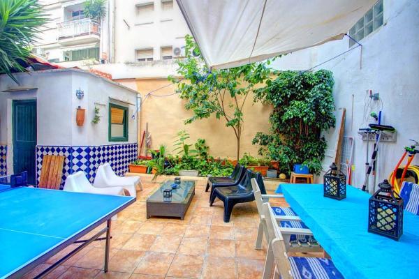 #7768 - Las Ventanas | Holiday Rentals | Hello Homes Sitges