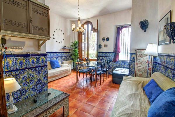 #7771 - Las Ventanas | Holiday Rentals | Hello Homes Sitges