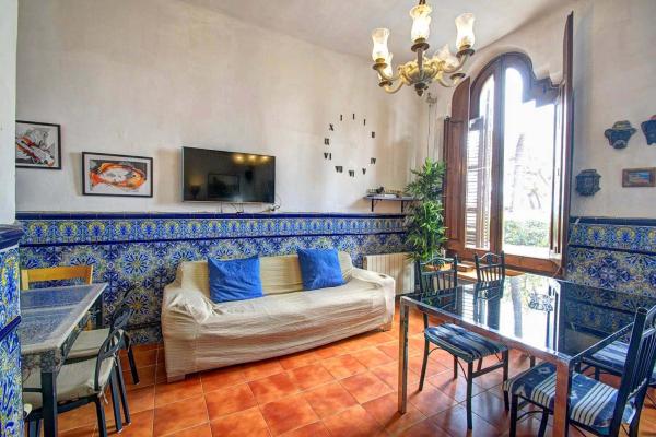 #7787 - Las Ventanas | Holiday Rentals | Hello Homes Sitges