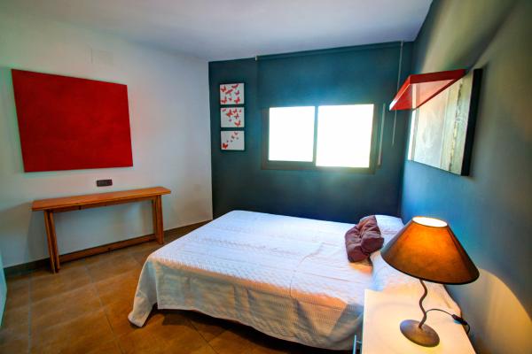 #7847 - Relax house | Holiday Rentals | Hello Homes Sitges