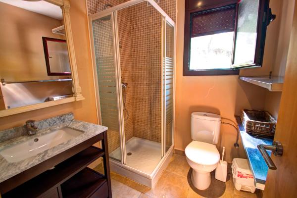 #7849 - Relax house | Holiday Rentals | Hello Homes Sitges