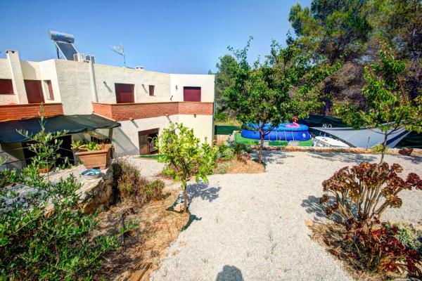 #7857 - Relax house | Holiday Rentals | Hello Homes Sitges