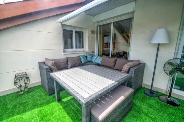 #8008 - DUPLEX PARK DE MAR | Holiday Rentals | Hello Homes Sitges