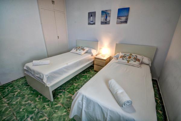 #8093 - House Beach Center | Ferieudlejning | Hello Homes Sitges