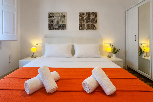 #80958 - Gaudi Apartment | Holiday Rentals | Hello Homes Sitges