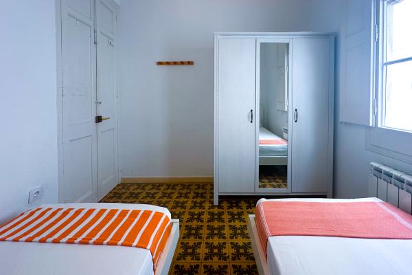 #80967 - Gaudi Apartment | Holiday Rentals | Hello Homes Sitges