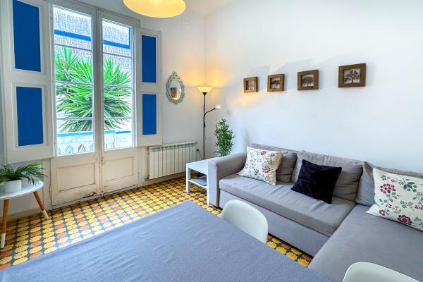 #80970 - Gaudi Apartment | Holiday Rentals | Hello Homes Sitges