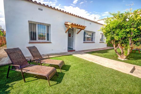 #8106 - House Beach Center | Ferieudlejning | Hello Homes Sitges