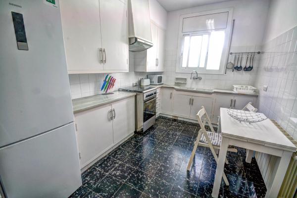 #8110 - House Beach Center | Ferieudlejning | Hello Homes Sitges