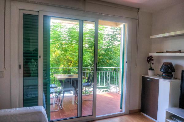 #8117 - San Sebastian 3BR | Holiday Rentals | Hello Homes Sitges