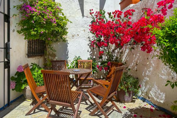 #81614 - Charming House | Holiday Rentals | Hello Homes Sitges