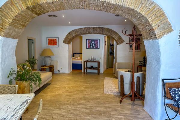 #81615 - Charming House | Holiday Rentals | Hello Homes Sitges