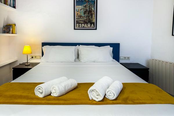 #81633 - Charming House | Holiday Rentals | Hello Homes Sitges