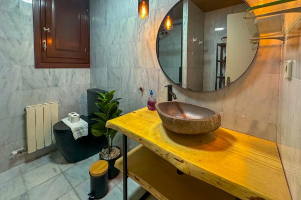 #81635 - Charming House | Holiday Rentals | Hello Homes Sitges