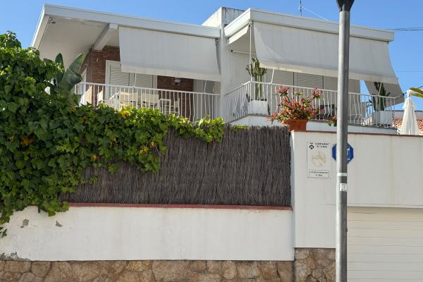 #81640 - The Luxor Apartment | Alquiler Vacacional | Hello Homes Sitges