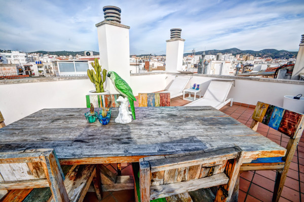 #8199 - Beachstyle Penthouse | Affitto Vacanze | Hello Homes Sitges