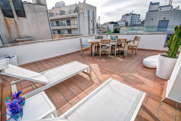 #8220 - Beachstyle Penthouse | Affitto Vacanze | Hello Homes Sitges