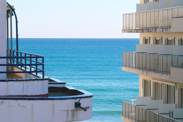 #8271 - Beachstyle Penthouse | Affitto Vacanze | Hello Homes Sitges