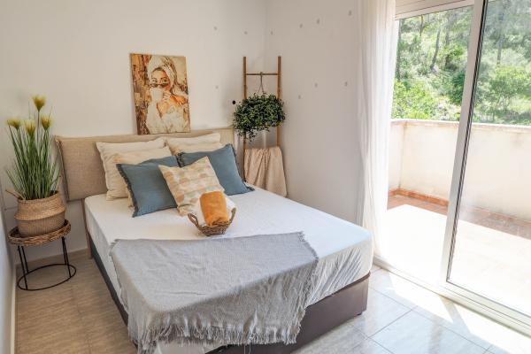 #82815 - Villa Claudia | Holiday Rentals | Hello Homes Sitges