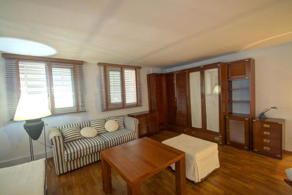 #8292 - Duplex white Can Pei | Holiday Rentals | Hello Homes Sitges