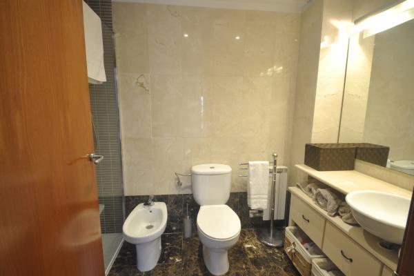 #8295 - Duplex white Can Pei | Holiday Rentals | Hello Homes Sitges